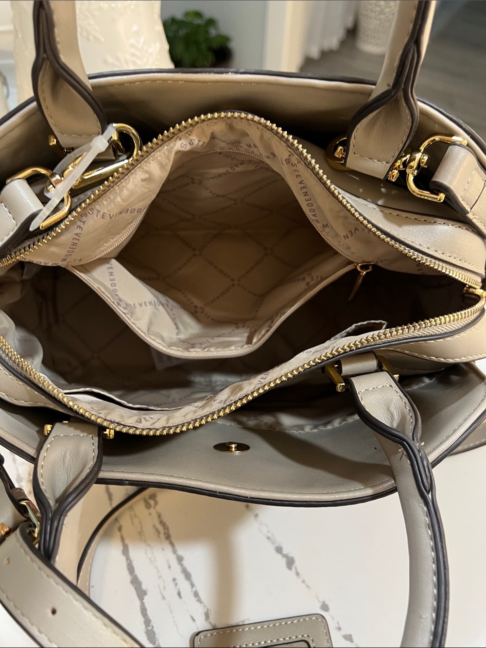 Steve Madden Beige Floral-Embroidered Dome Satchel - Picture 7 of 16